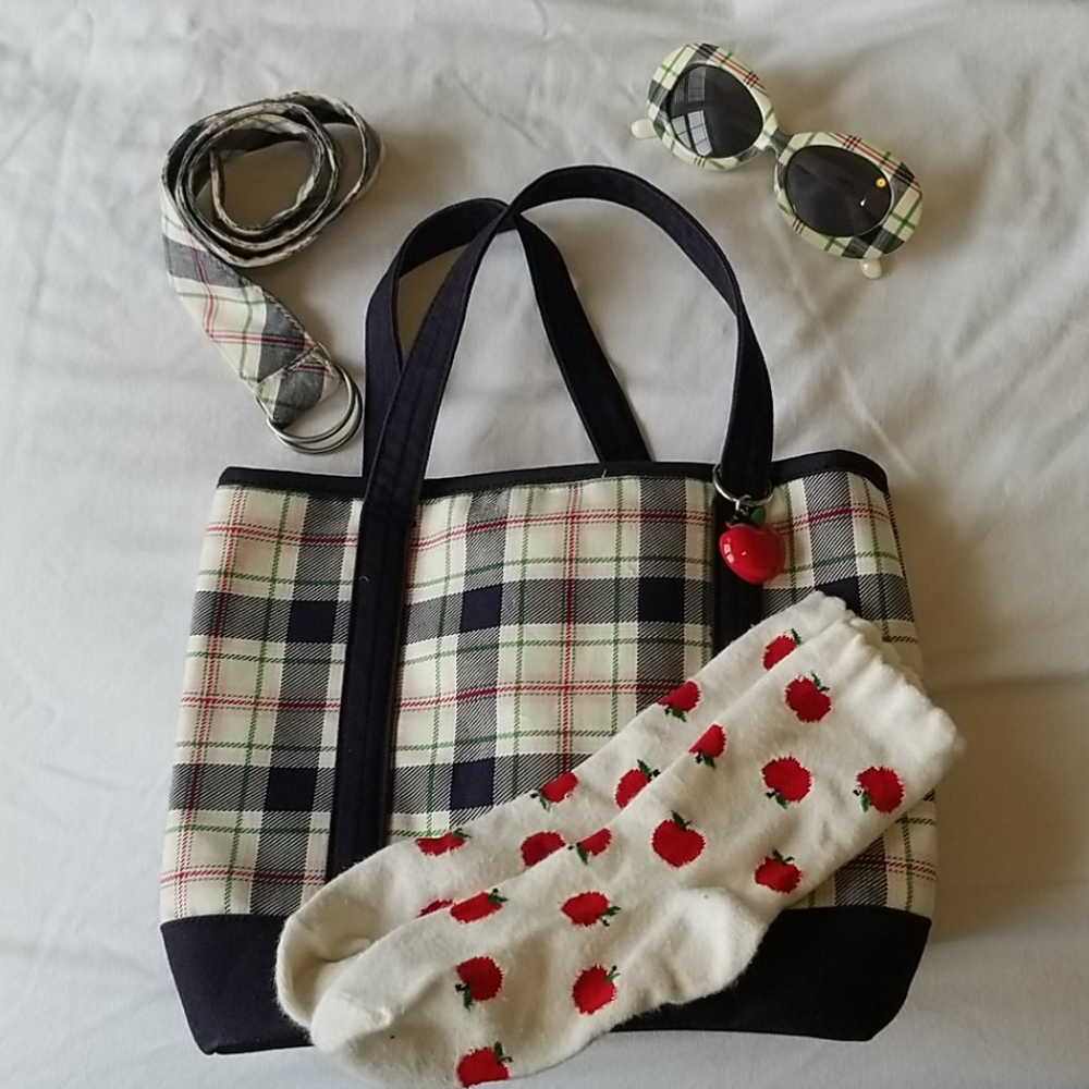Accessory set - Picture 1 of 1